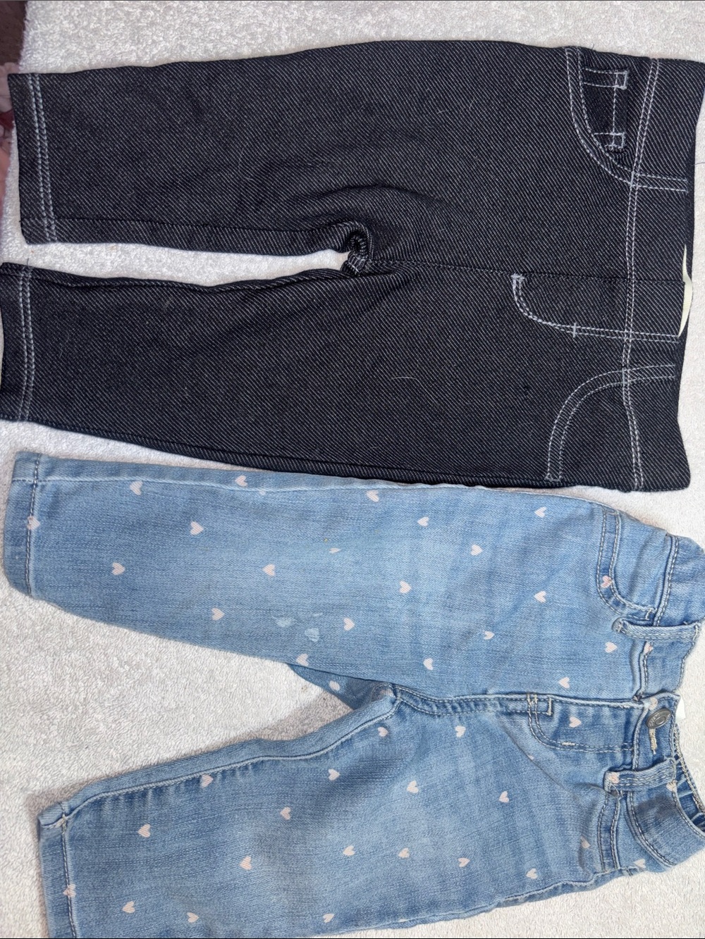 Levi's Kids Black Knit Jeggings & Light Blue Heart Print Jeans Set